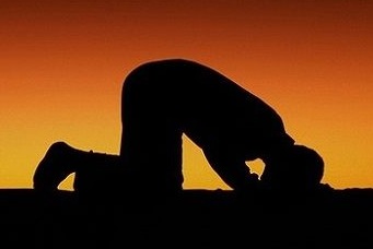 Keutamaan Ajaib Solat Subuh, Bisa Dapat Cahaya di Hari Kiamat