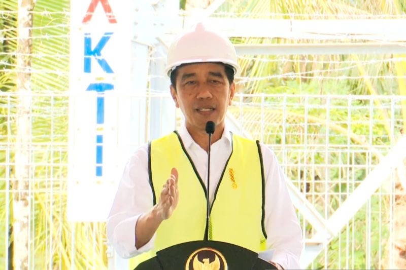 Presiden Perintahkan Panglima dan Kapolri Untuk Kawal Proyek BTS 4G di Papua