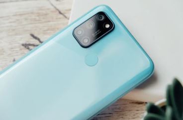 Rekomendasi Smartphone Realme Dengan Kapasitas Baterai Besar