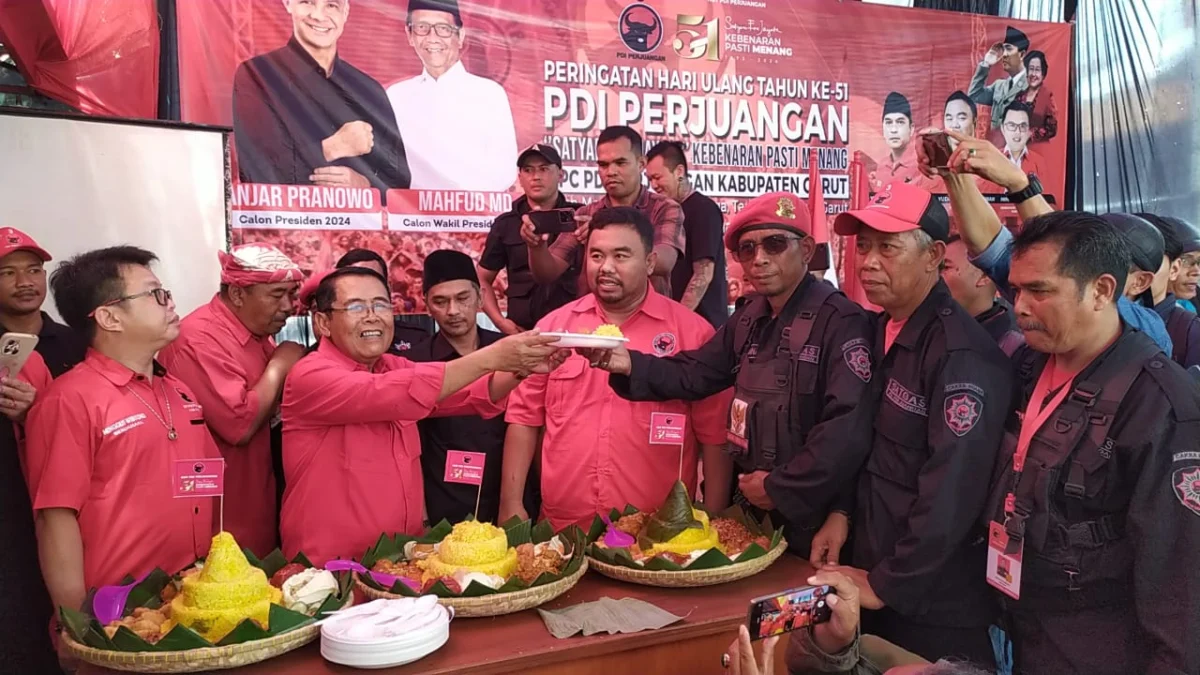 HUT PDI Perjuangan ke-51,Yudha Ketua DPC Garut Minta Kader Bantu Kesulitan Masyarakat