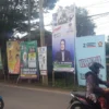 Nampak Beberapa Baliho Para Caleg di Sekitaran Jalan Jendral Sudirman, Kecamatan Garut Kota, Kabupaten Garut