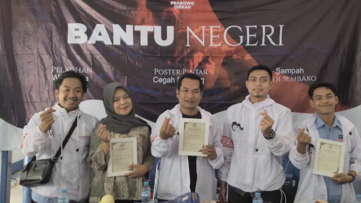 Relawan Penerus Negeri