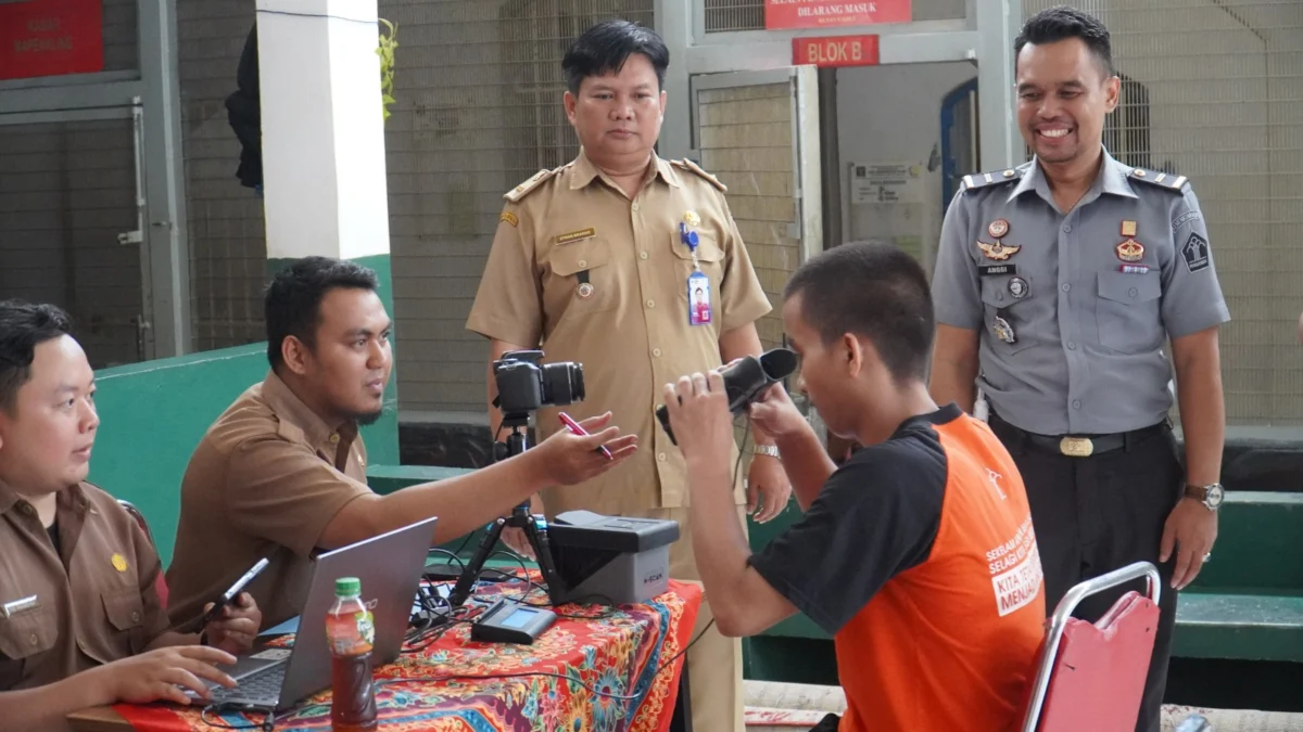 Penuhi Hak WBP, Rutan dan Disdukcapil Garut lakukan Perekaman e-KTP dan Sinkronisasi NIK