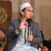 Mau Suami Istri Bahagia Tanpa Pertengkarang? Simak Ustadz Adi Hidayat Bagikan Satu Kunci Agar Keluarga Sakinah Setiap Hari