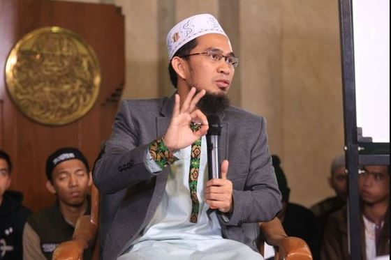 Mau Suami Istri Bahagia Tanpa Pertengkarang? Simak Ustadz Adi Hidayat Bagikan Satu Kunci Agar Keluarga Sakinah Setiap Hari