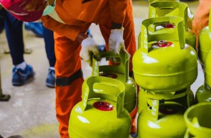 Resmi Peraturan Beli Gas LPG Menggunakan KTP dan KK Diterapkan Pemerintah