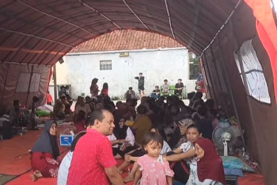 Pengungsi Gempa Sumedang Membutuhkan Bantuan, Segera Luncurkan, Obat, Palet Kayu Hingga Matras