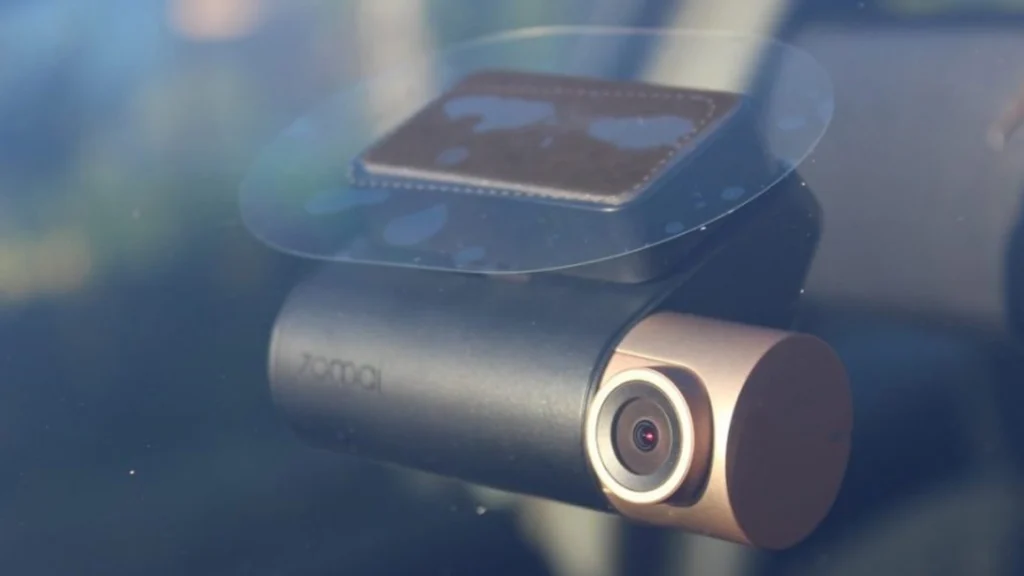 Camera Dashcam Xiaomi 70mai hadir dengan resolusi kamera yang jernih