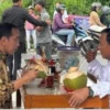 Prabowo Subianto Kepergok Sedang Makan Bakso Bareng Presiden Jokowi