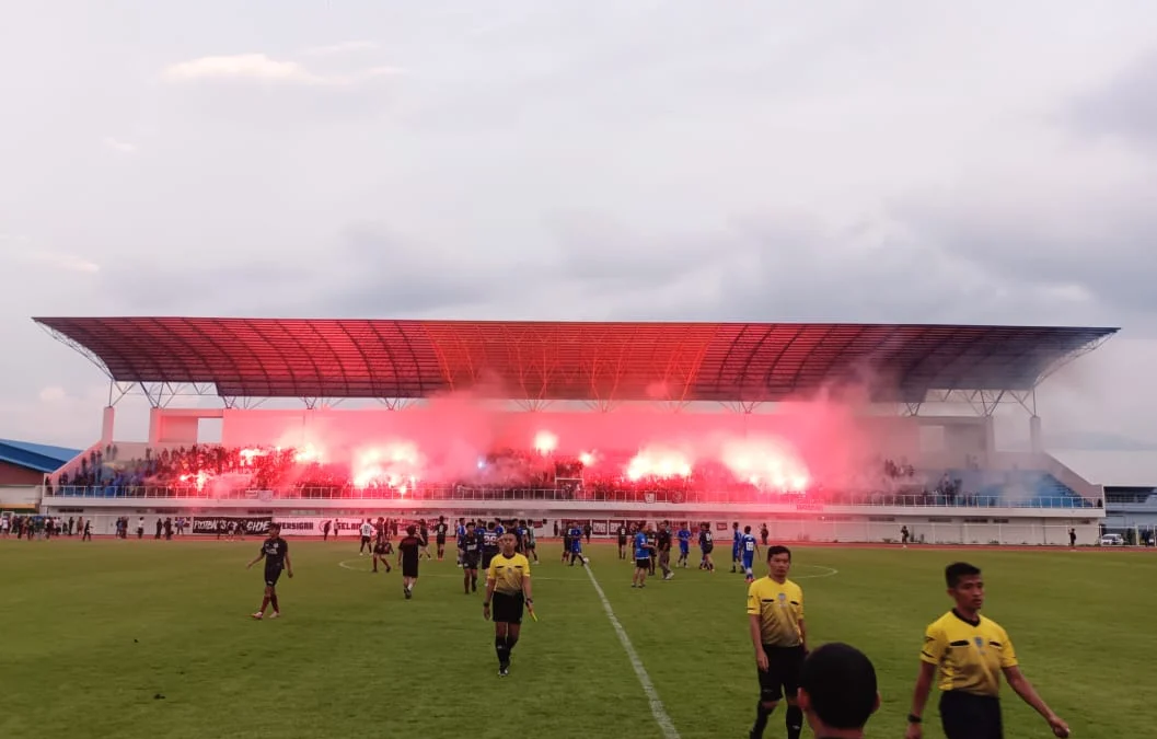 Pesta Sepakbola Garut: Persigar vs Riverside Forest FC Berakhir Imbang 2-2, Dimeriahkan Ribuan Suporter