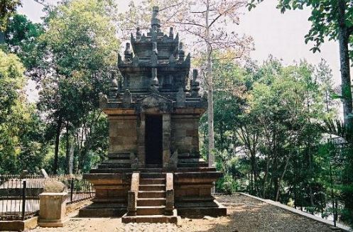 Sejarah Dari Candi Cangkuang Tempat Wisata di Kabupaten Garut