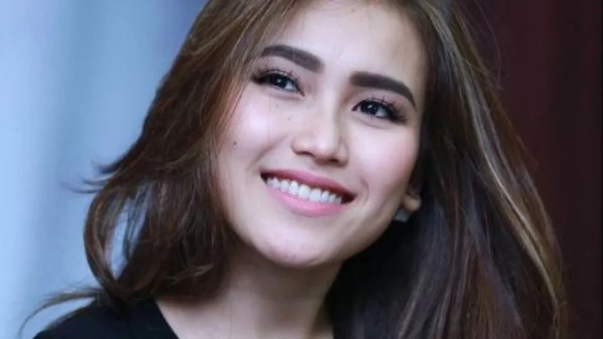 Usai Dilamar Lettu Muhammad Fardhana, Ayu Ting Ting Masih Berasa Mimpi