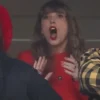 Taylor Swift Muncul di Super Bowl 2024 untuk Dukung Travis Kelce