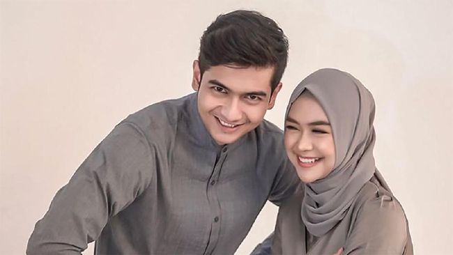 Kabar Perceraian Ria Ricis dengan Teuku Ryan Yang Menjadi Sorotan Netizen