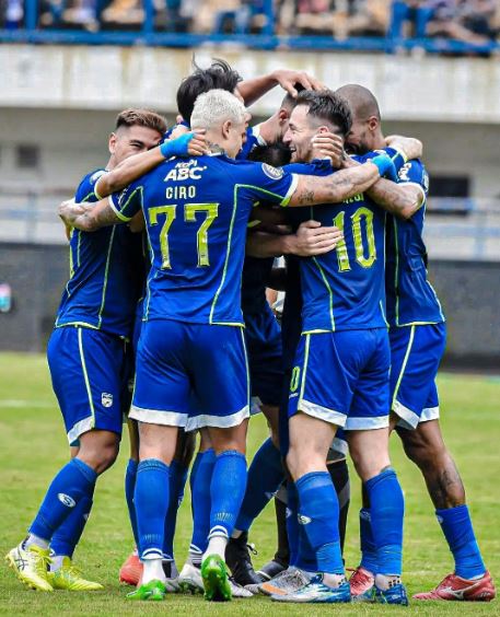 Komentar Bobotoh, usai Persib Gagal Menang Lawan Persis Solo