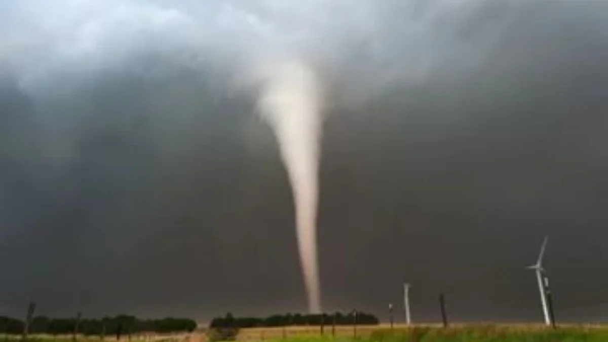 Ini Proses Terjadinya Tornado Melibatkan Kombinasi Atmosfer