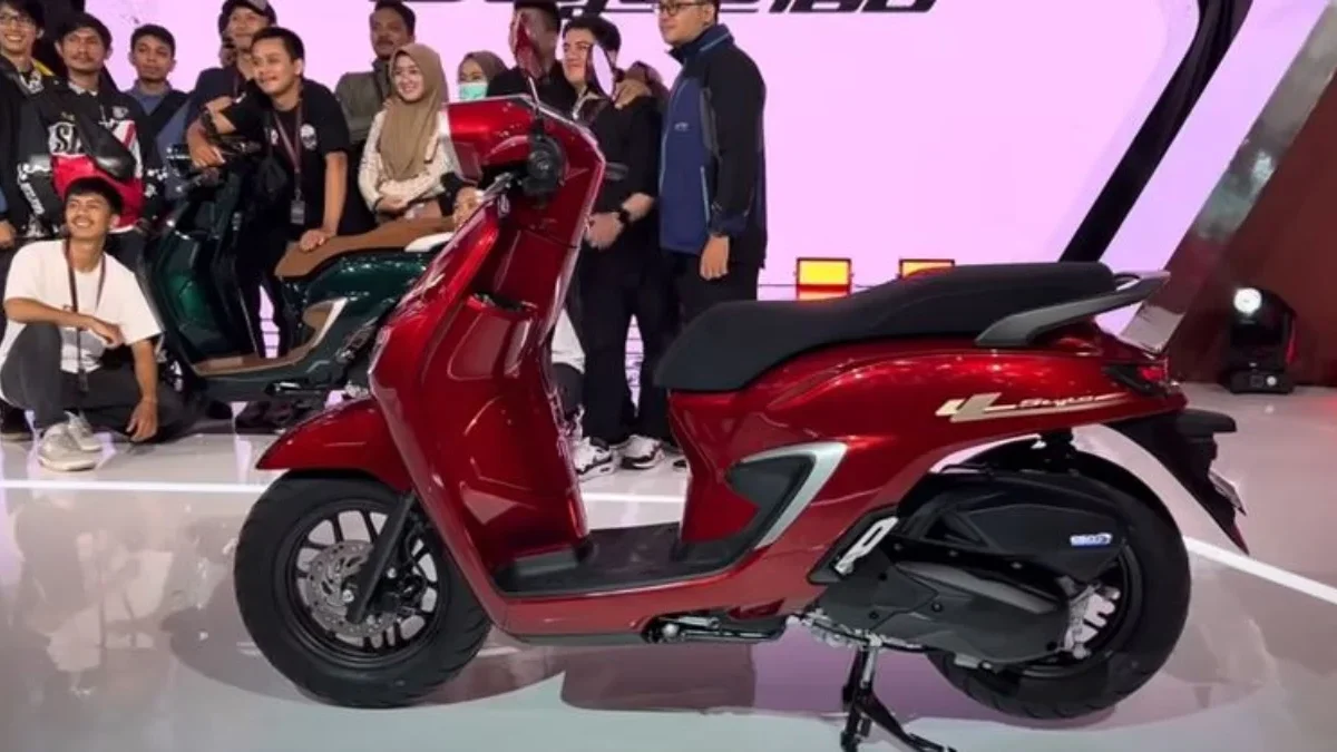 Spesifikasinya Memicut Pencinta Motor Retro, Honda Stylo 160 Resmi Rilis dan Buka Harga Segini