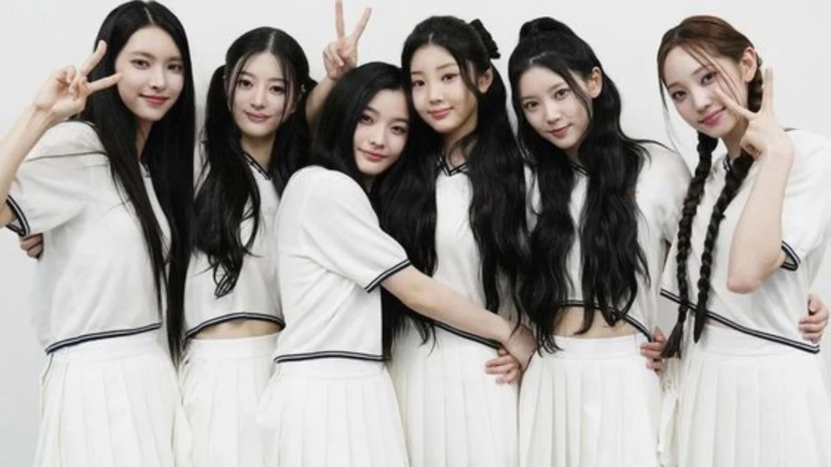 Debut Kontroversial ILLIT, Proporsi Tubuh dan Sorotan KNetz di Showcase Debut