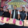 Polres Tasikmalaya berhasil mengamankan dua orang pelaku pembunuhan