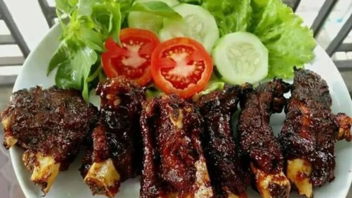 Meresap Sampai Ke Tulang, Simak Resep Iga Bakar yang Dijamin Tidak Gagal