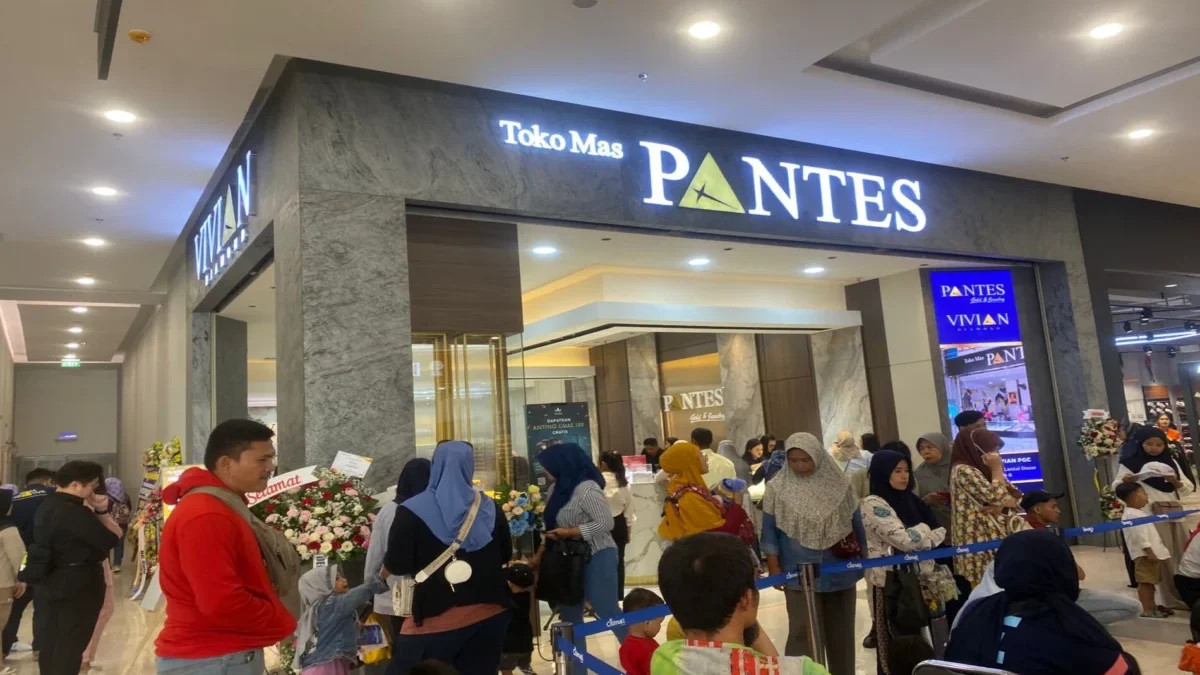 Toko Mas Pantes cabang Garut melakukan Grand Opening (Fitri/Radar Garut)