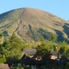 Ini Nih Fakta Menaratik Gunung Guntur yang Belum Banyak Orang Ketahui