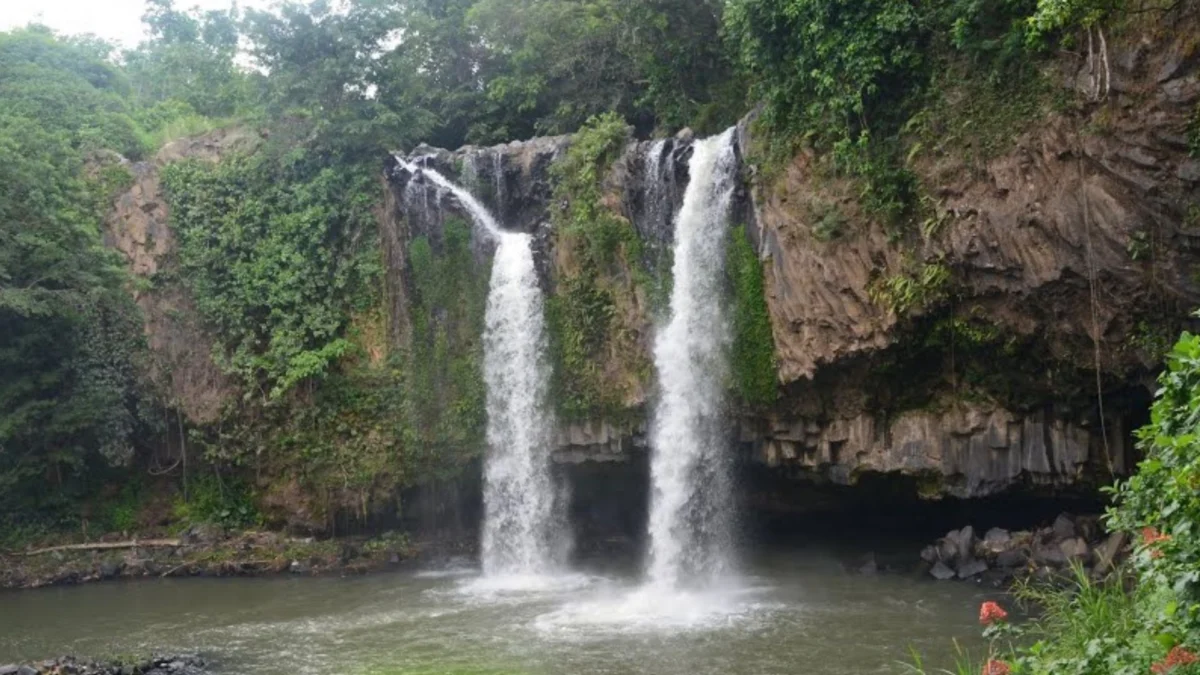 Destinasi Curug Kembar Tegal: Surga Tersembunyi di Tengah Kota