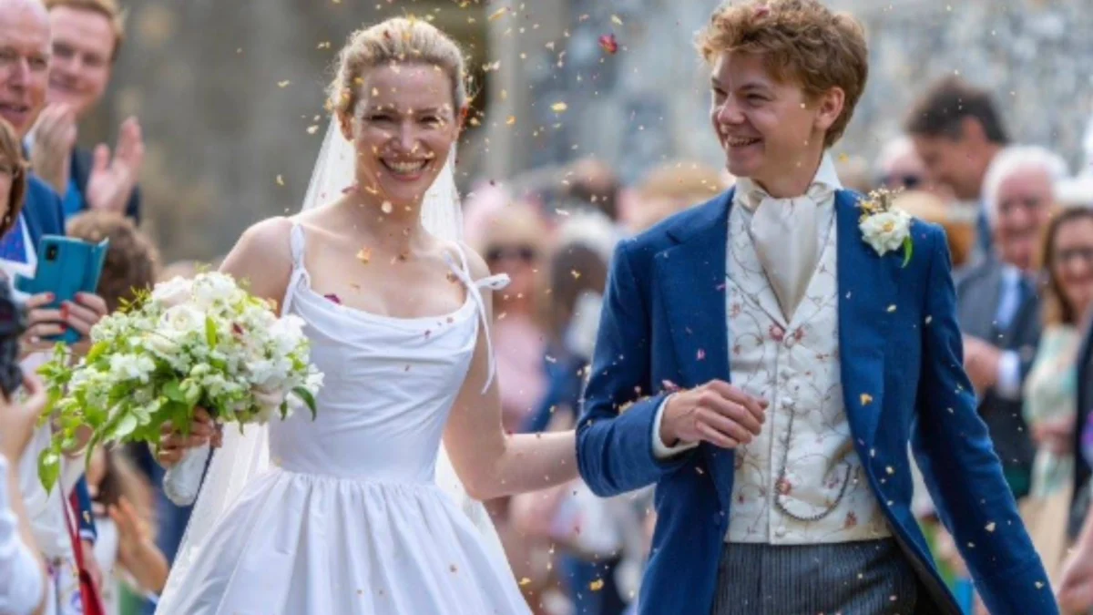 Thomas Brodie-Sangster Resmi Menikah dengan Talulah Riley, Mantan Istri Elon Musk