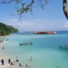 Ini Surga Tropis di Garut! Keindahan Tak Tertandingi di Pantai Santolo dan Pantai Cijeruk Sancang