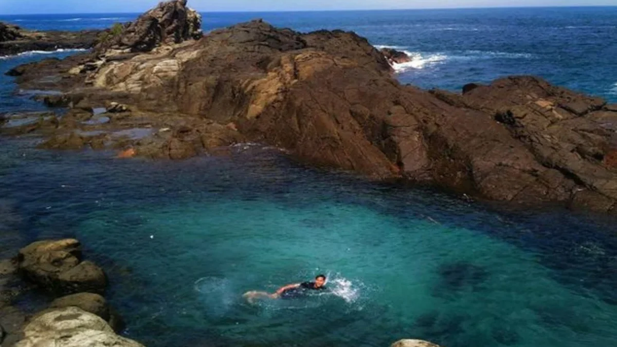 Pantai Wediombo, Rekomendasi Wisata Terbaru 2024 Bernuansa Alam di Yogyakarta