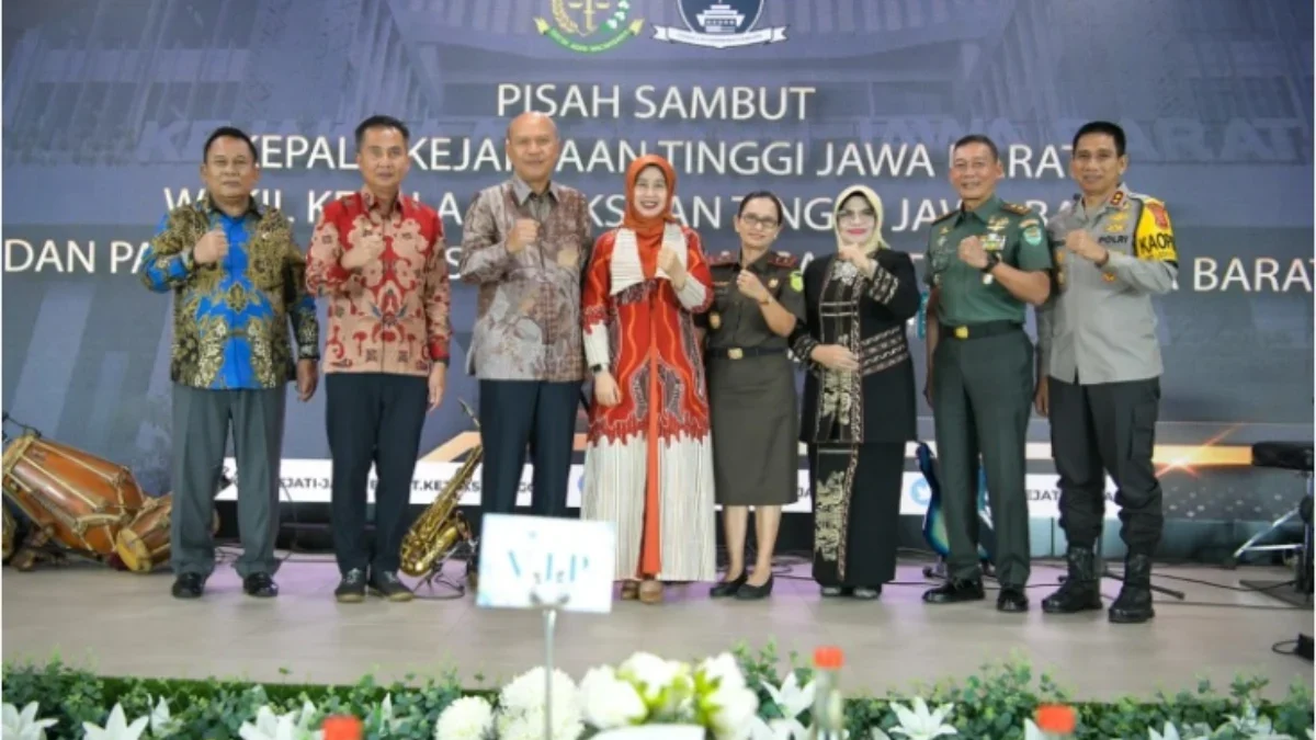 Bey saat ditemui usai menghadiri acara pisah sambut Kepala Kejaksaan Tinggi (Kajati) Jabar