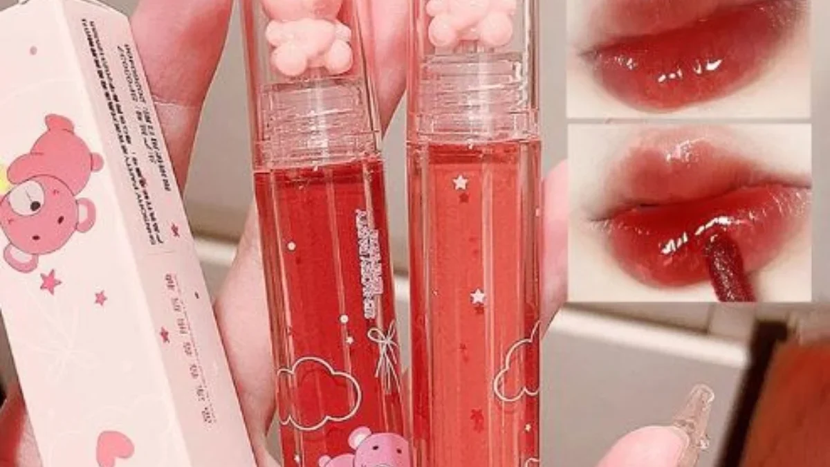 10 Rekomendasi Lip tint Terbaik yang Banyak Wanita Pakai