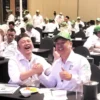 FOTO BERSAMA. Ketua DPC Partai Kebangkitan Bangsa (PKB) Garut Dadan Hidayatullah bersama Pimpinan Pondok Pesan