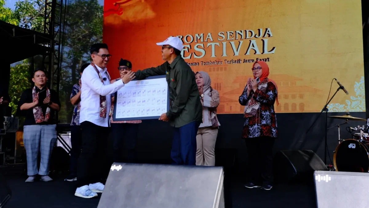 Dinas Perkebunan Provinsi Jawa Barat (Disbun Jabar) menggelar acara Aroma Sendja Festival 2024,