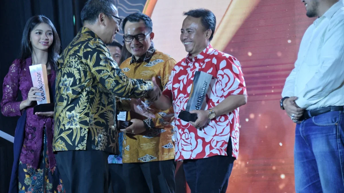 Sekretaris Daerah Provinsi Jabar Herman Suryatman menghadiri acara Malam Penganugerahan Detik Jabar Awards 202