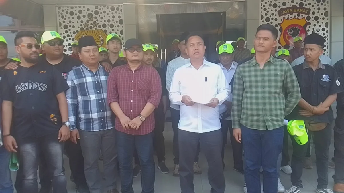 Dadan Hidayatullah melaporkan mantan Sekjen DPP PKB