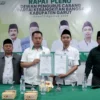 RAPAT PLENO. Dilakukan para jajaran pengurus Dewan Syuro DPC PKB Garut, Jajaran Pengurus Tanfidz DPC PKB yang