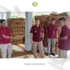 Kalapas Kelas II A Garut menunjukkan produksi Coir Shade kepada rombongan Rutan Kelas I Bandung.