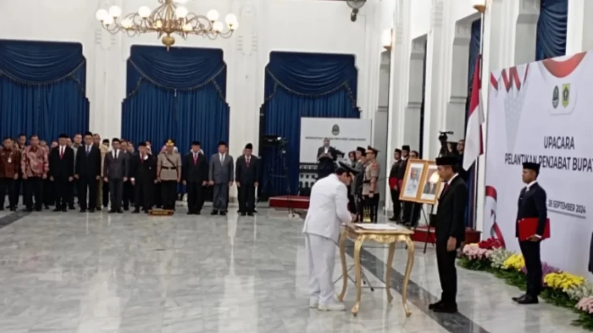 Bey Machmudin melantik Bachril Bakri sebagai Pj Bupati Bogor