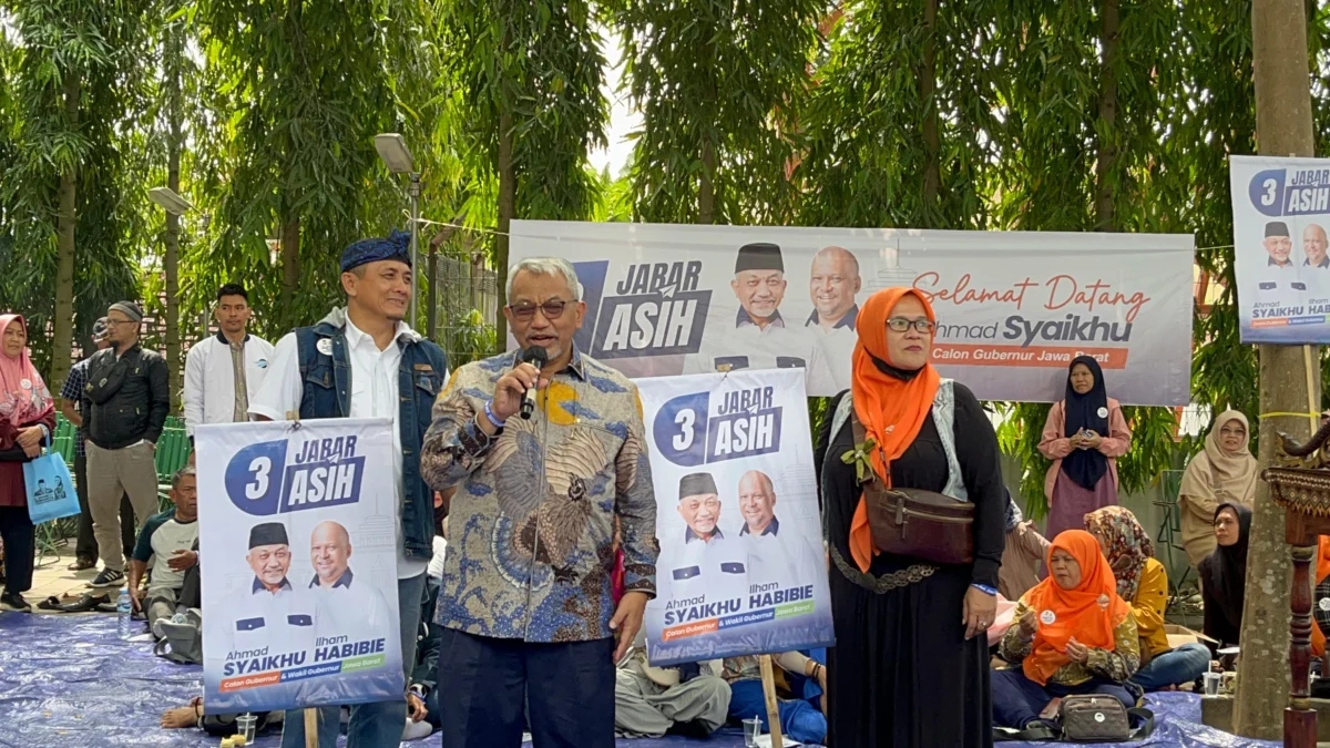 ASIH (Ahmad Syaikhu-Ilham Habibie) mengusung Teras Asih