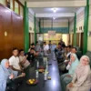 Paslon bupati dan wakil bupati Garut nomor urut 2 lakukan silaturahmi ke PD Persis Garut, Senin (6/10) (istime