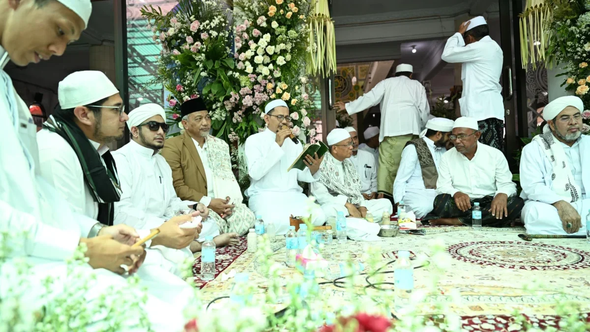 acara Maulid Nabi Muhammad SAW dan Peringatan Haul Al Habib Muhammad bin Muhsin Al Atthos ke-72 di Masjid Jami