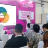 Lia Sidik Phd. saat presentasi di Konferensi Asia Pacific Coatings Show 2024 di Jakarta, Indonesia