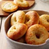 Bagel: Roti Lezat dengan Sejarah yang Menarik