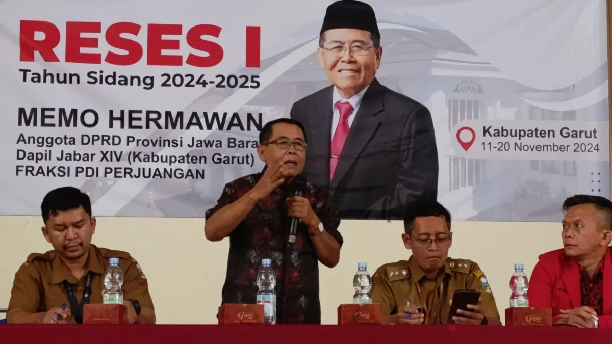 Anggota DPRD Provinsi Jabar Fraksi PDI Perjuangan, Memo Hermawan melaksanakan reses di dapil 3 Kabupaten Garut