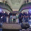 Penyerahan secara simbolis kunci mobil Grand Prize Mobil pada undian Panen Hadiah Simpedes BRI Cabang Garut di