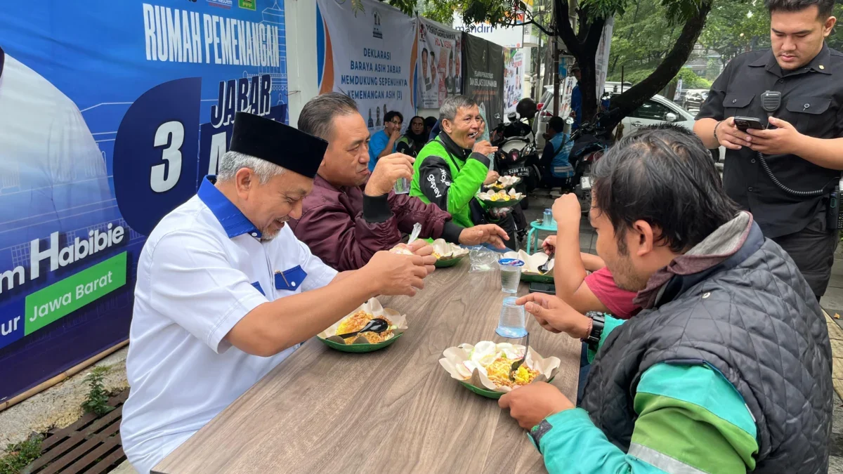 Ahmad Syaikhu sarapan bersama masyarakat