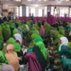 Pengajian di masjid agung Garut yang diisi penceramah Gus Nadir