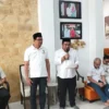 Helmi Budiman dan Yudi Nugraha menyampaikan terima kasih kepada semua pihak yang telah membantu