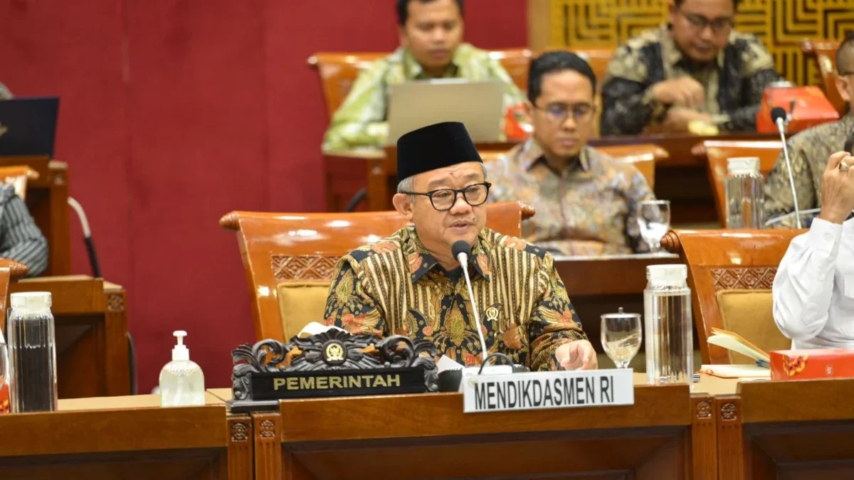 Wajib belajar 13 tahun akan serius dilaksanakan di era Menteri Pendidikan Dasar dan Menengah Abdul Mu\'ti.--Kem